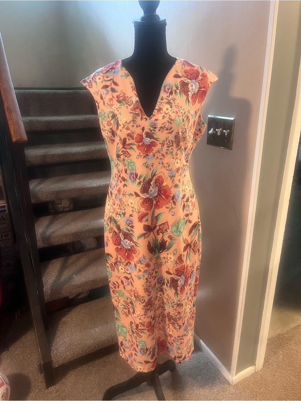 New York & Company Medium Sheath Dress Cap Sleeve Pink Floral Back Zip